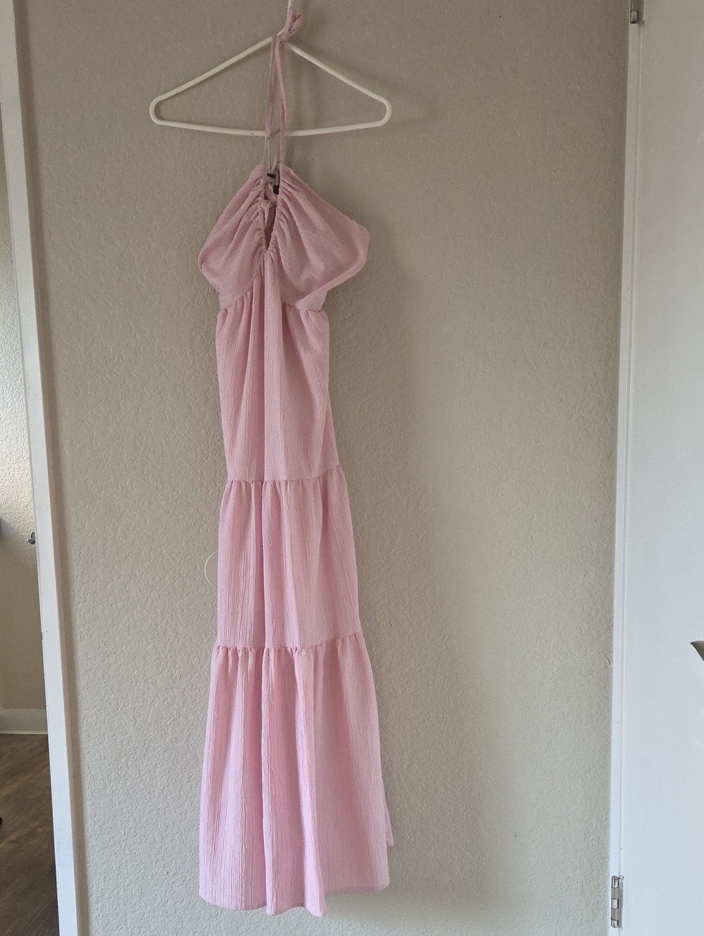 SHEIN Light Pink Halter Maxi Dress